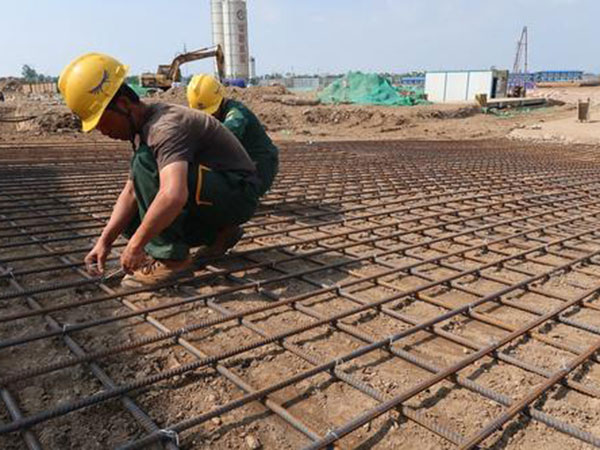 <a href=http://m.jcqo.com.cn/syscolumn/wpxl/index.html target='_blank'>鋼筋網片</a>-案例.jpg